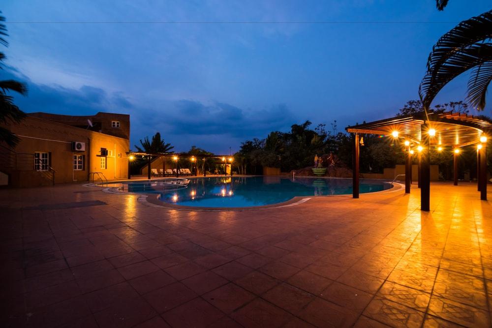 Vijayshree Resort And Heritage Village Hosapete Exteriör bild