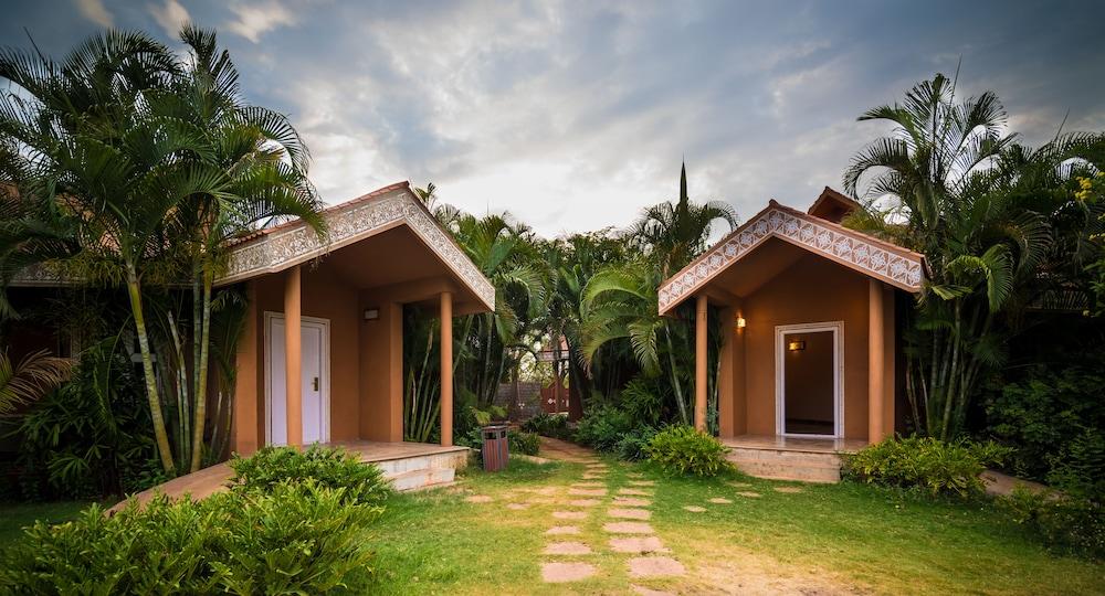 Vijayshree Resort And Heritage Village Hosapete Exteriör bild