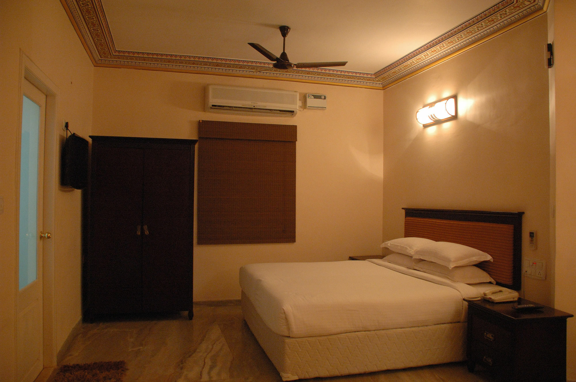 Vijayshree Resort And Heritage Village Hosapete Exteriör bild